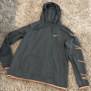 NIKE Dri-Fit Sweatshirt
